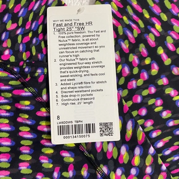 SeaWheeze Fast and Free High-Rise Tight 25"
To The Beat Raspberry Multi - Picture 2 of 5